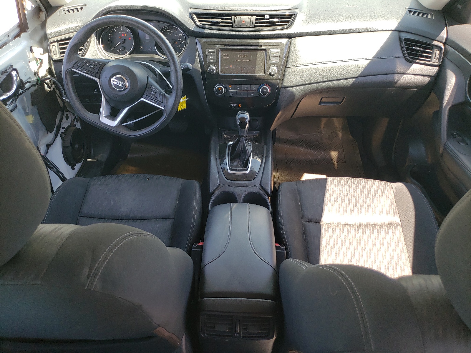 KNMAT2MV1JP538096 2018 Nissan Rogue S