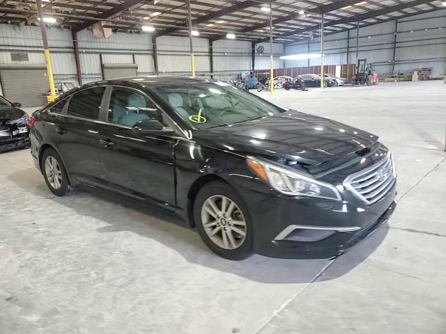 2017 Hyundai Sonata Se VIN: 5NPE24AF0HH553868 Lot: 64394564