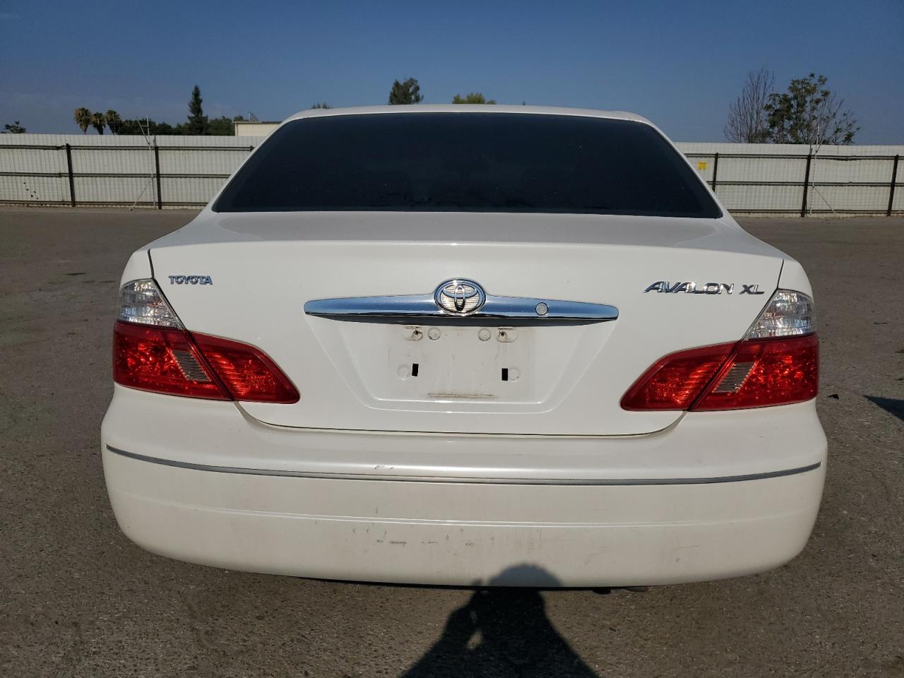 2003 Toyota Avalon Xl VIN: 4T1BF28B13U308795 Lot: 62723894