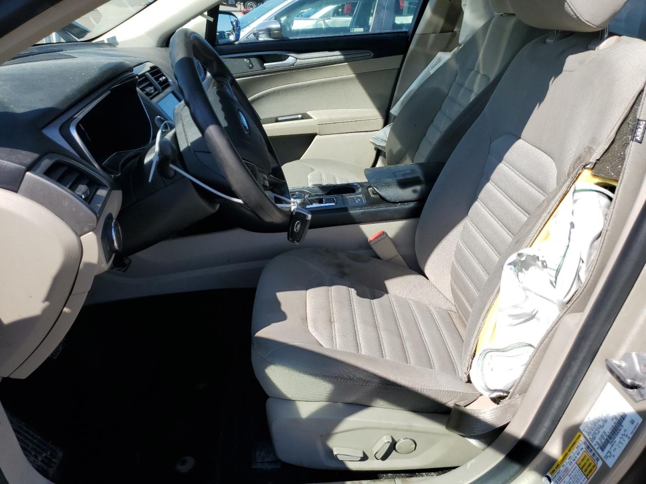 2017 Ford Fusion Se VIN: 3FA6P0H70HR396178 Lot: 61107904