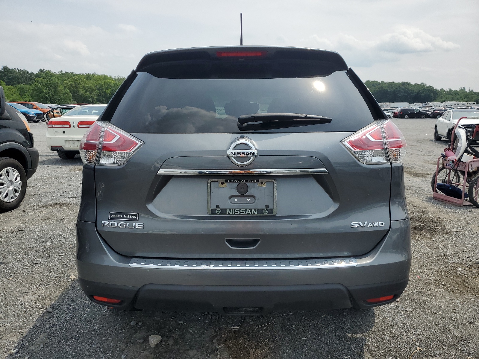 5N1AT2MV2FC849983 2015 Nissan Rogue S