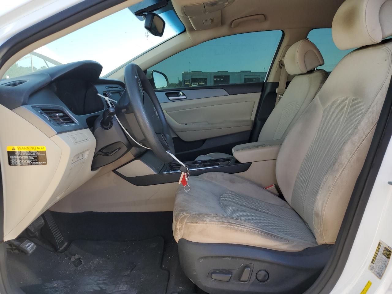2015 Hyundai Sonata - Image 7