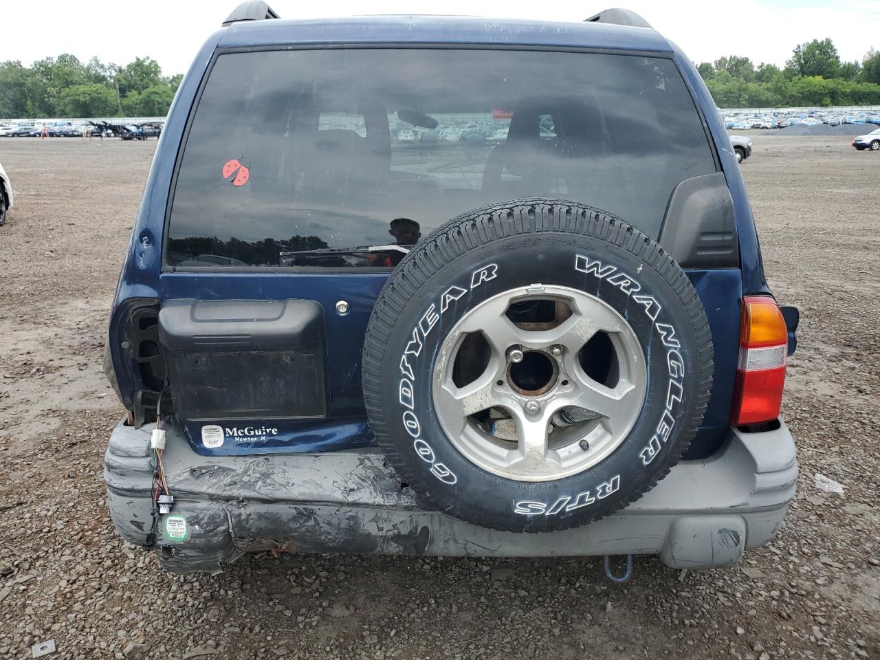 2003 Chevrolet Tracker Zr2 VIN: 2CNBJ734036941758 Lot: 63018734