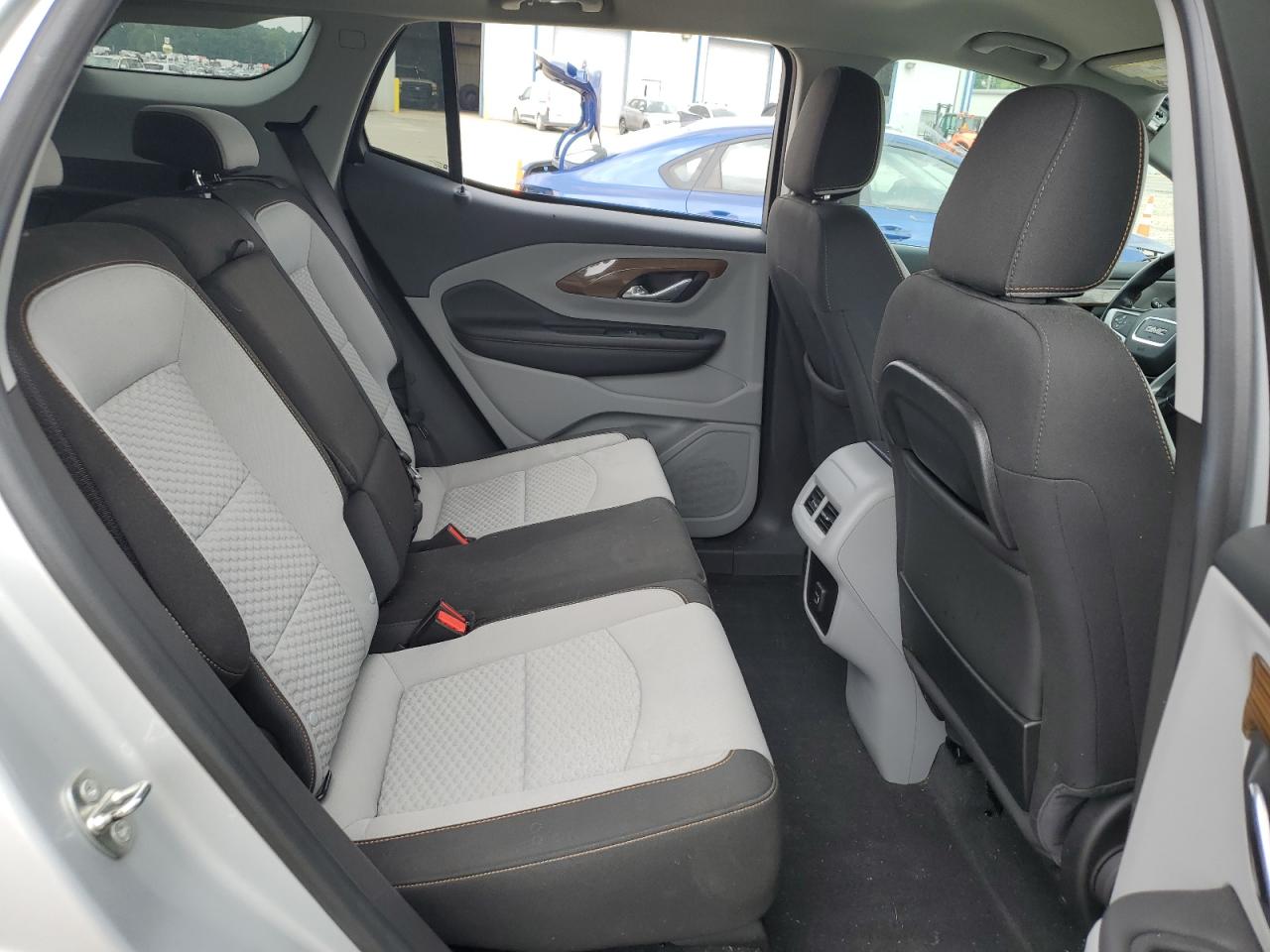 2018 GMC Terrain Sle VIN: 3GKALTEVXJL320243 Lot: 64045094