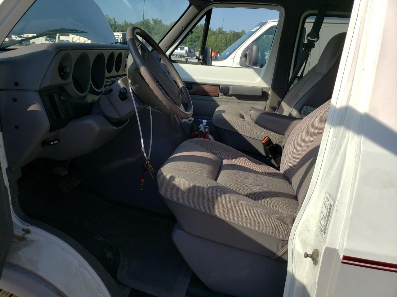 1995 Dodge Ram Wagon B3500 VIN: 2B5WB35Z8SK508000 Lot: 60758004