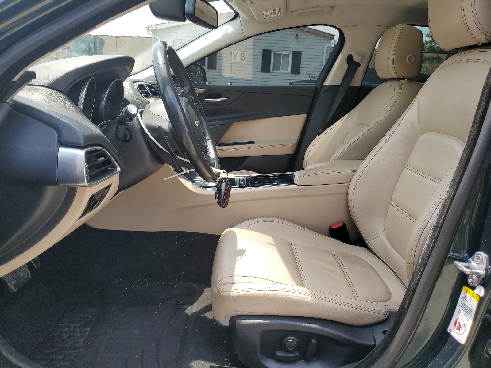 SAJAE4BV6HA967189 2017 Jaguar Xe Prestige