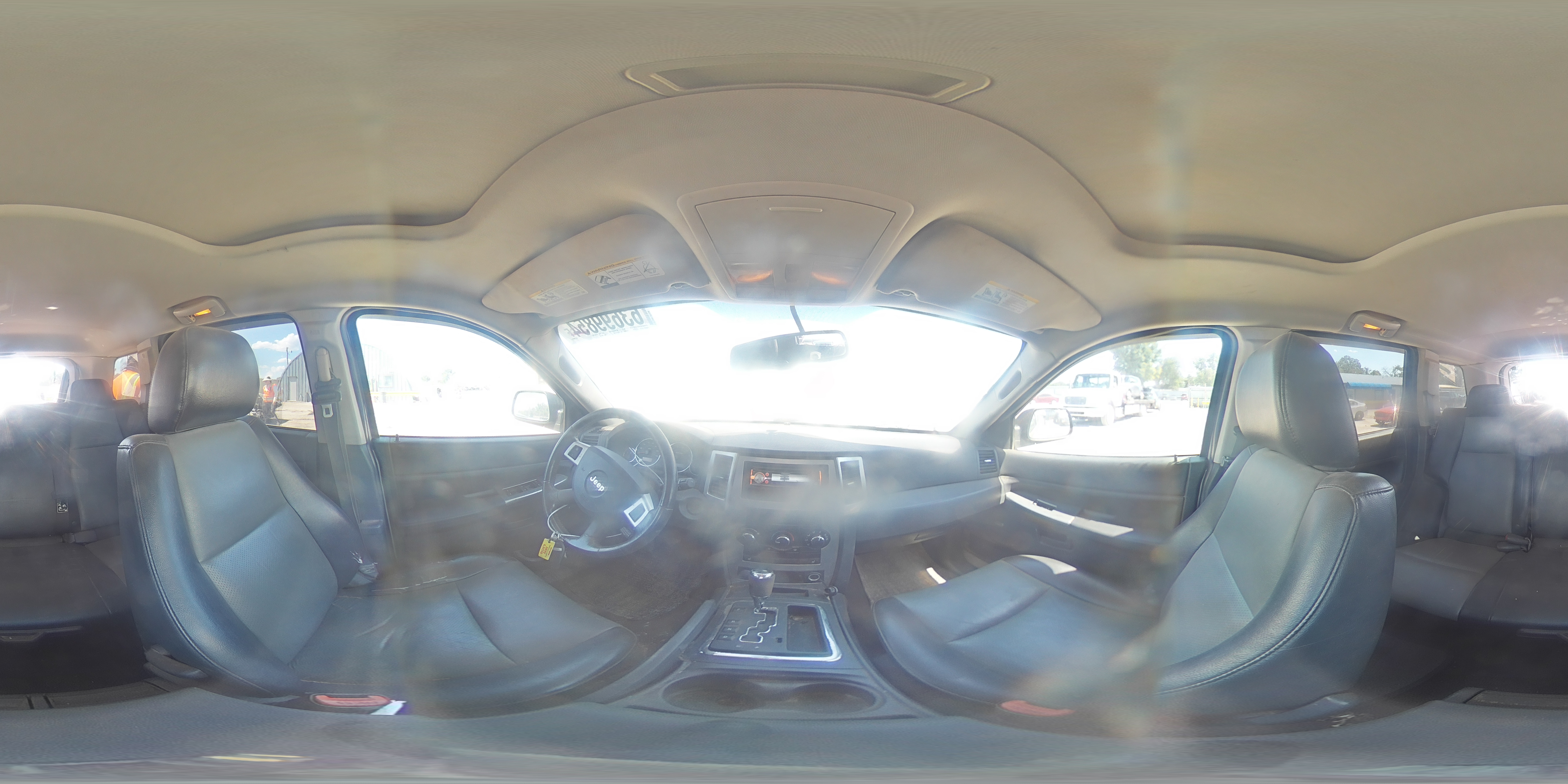 2008 Jeep Grand Cherokee Laredo VIN: 1J8GR48K48C240172 Lot: 63699854