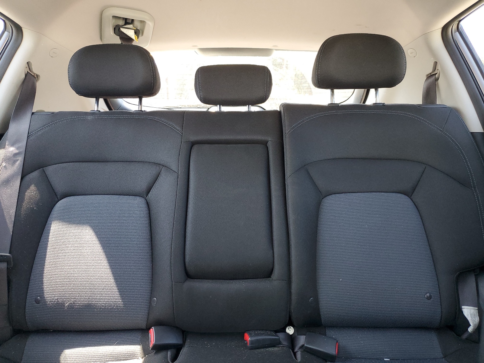 KNDPBCAC0F7740392 2015 Kia Sportage Lx