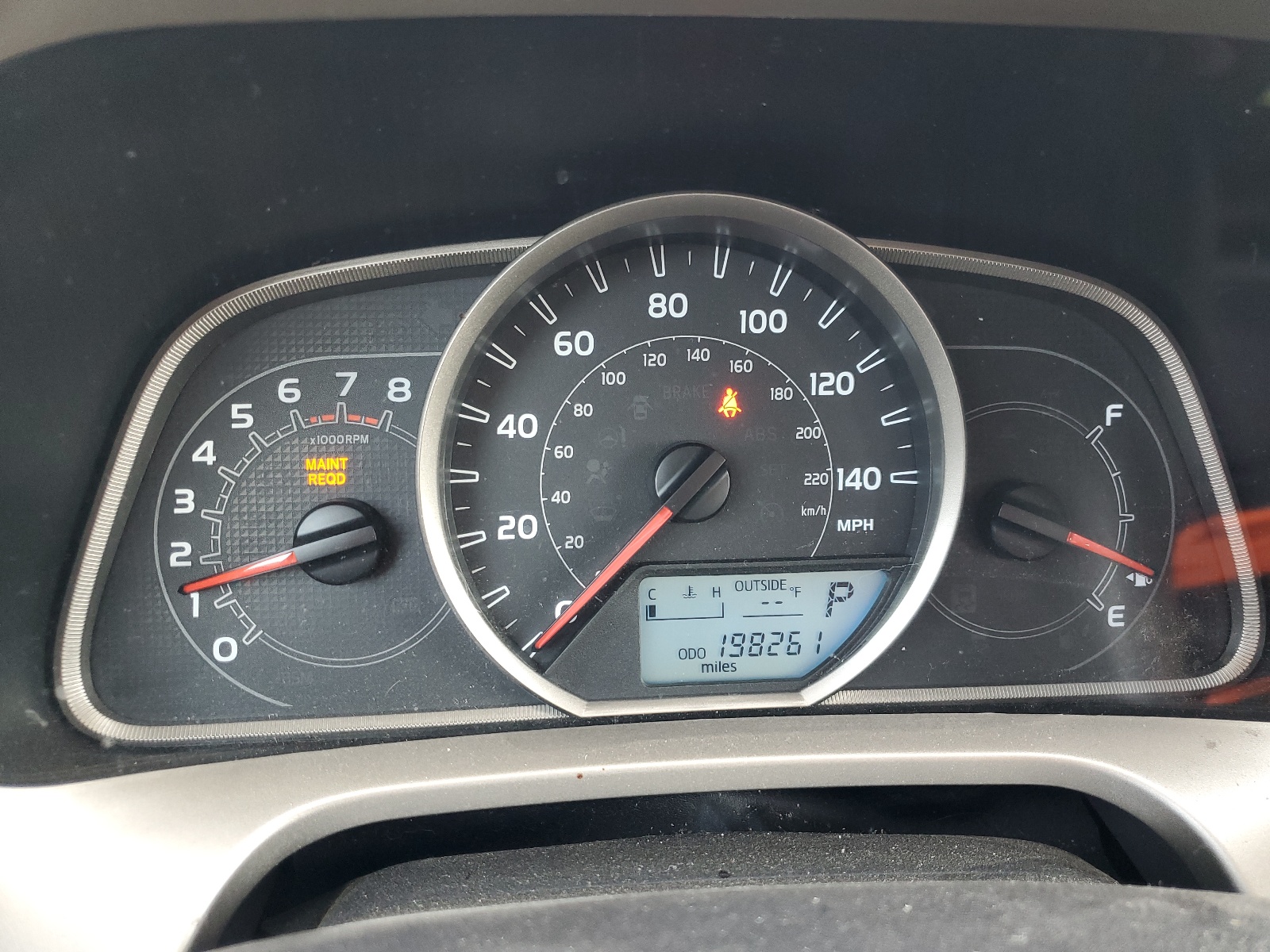 2T3WFREV1FW183768 2015 Toyota Rav4 Xle