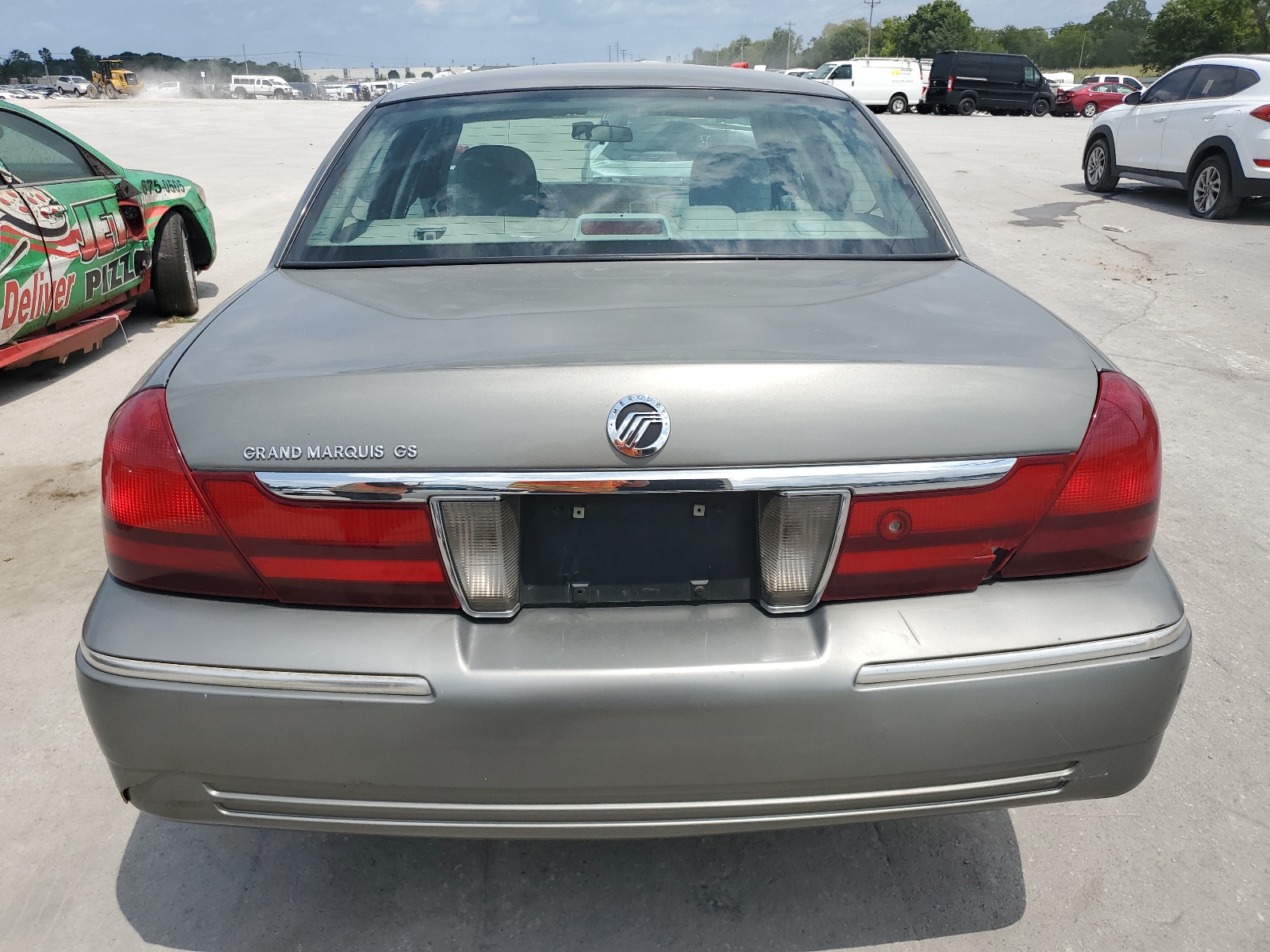 2MEFM74W63X682151 2003 Mercury Grand Marquis Gs