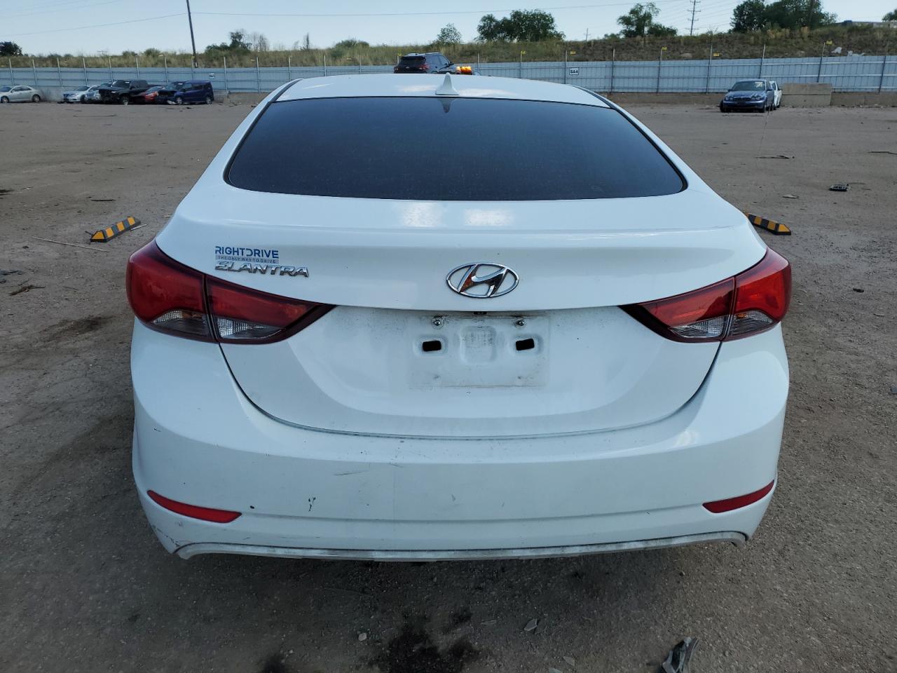 2015 Hyundai Elantra Se VIN: 5NPDH4AE2FH608948 Lot: 62919544