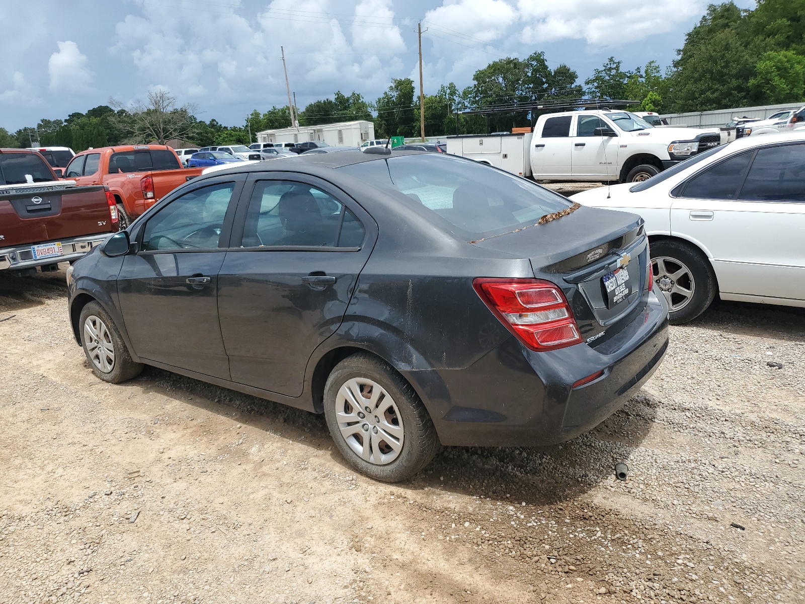 2017 Chevrolet Sonic Ls vin: 1G1JB5SH1H4145141