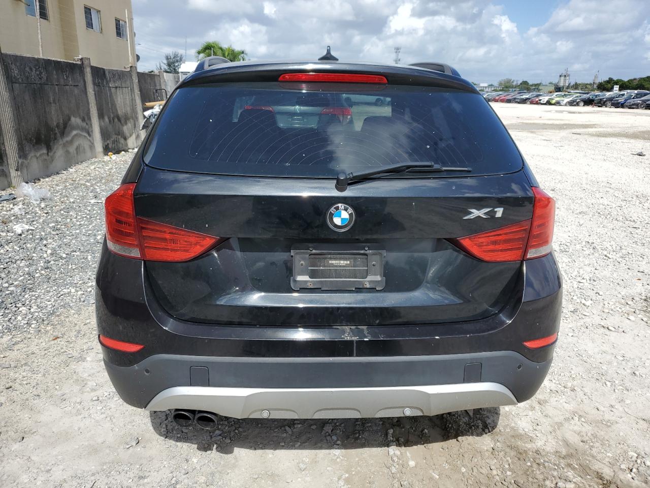 2013 BMW X1 - Image 6