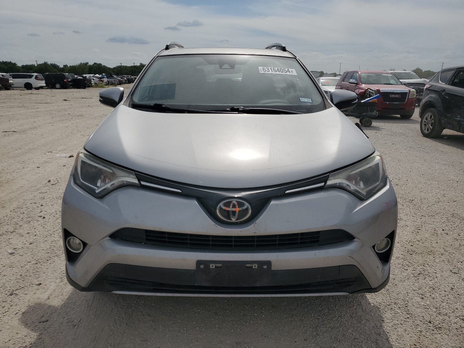 2T3WFREV6HW404901 2017 Toyota Rav4 Xle