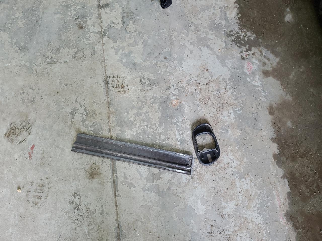 2001 Ford Crown Victoria Lx VIN: 2FAFP74W31X133972 Lot: 64581384