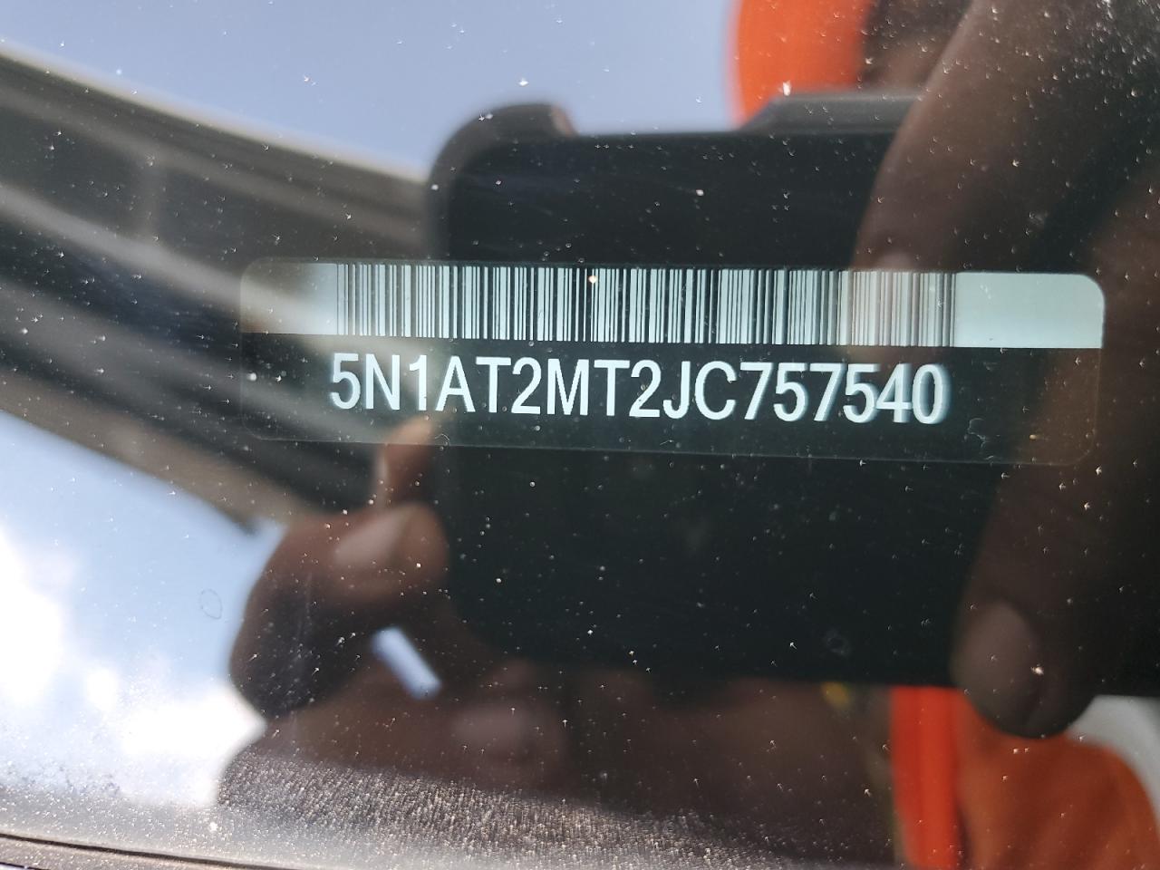 5N1AT2MT2JC757540 2018 Nissan Rogue S