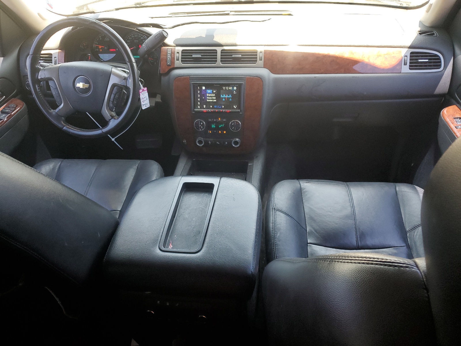 1GNSCBE00BR386252 2011 Chevrolet Tahoe C1500 Lt