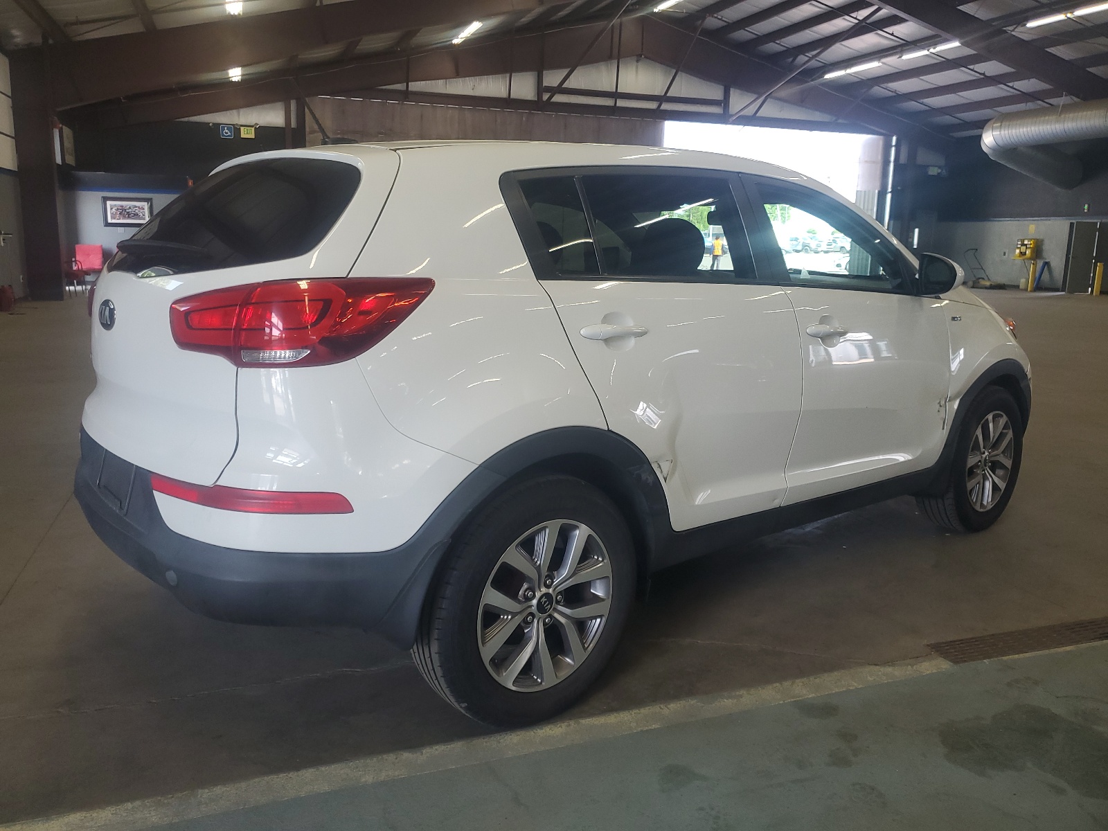 2016 Kia Sportage Lx vin: KNDPBCAC9G7853226