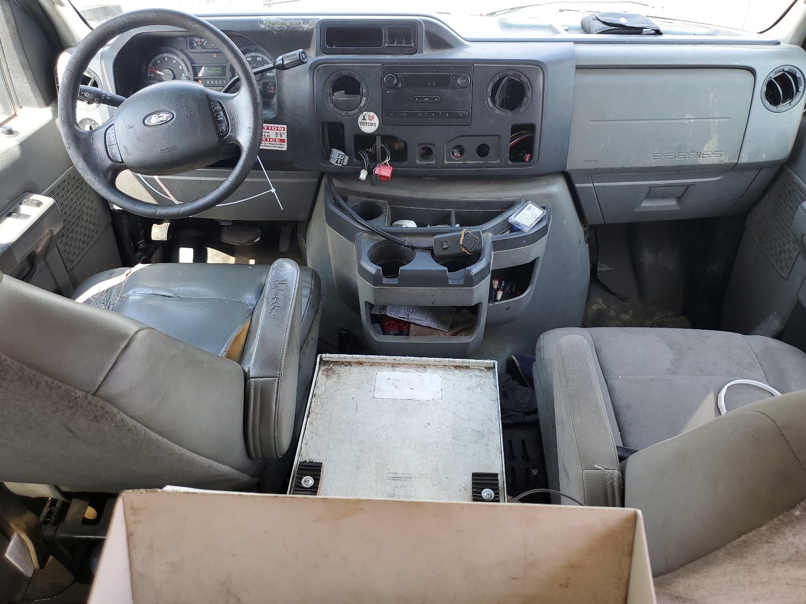 1FTNE1EW2BDB06696 2011 Ford Econoline E150 Van