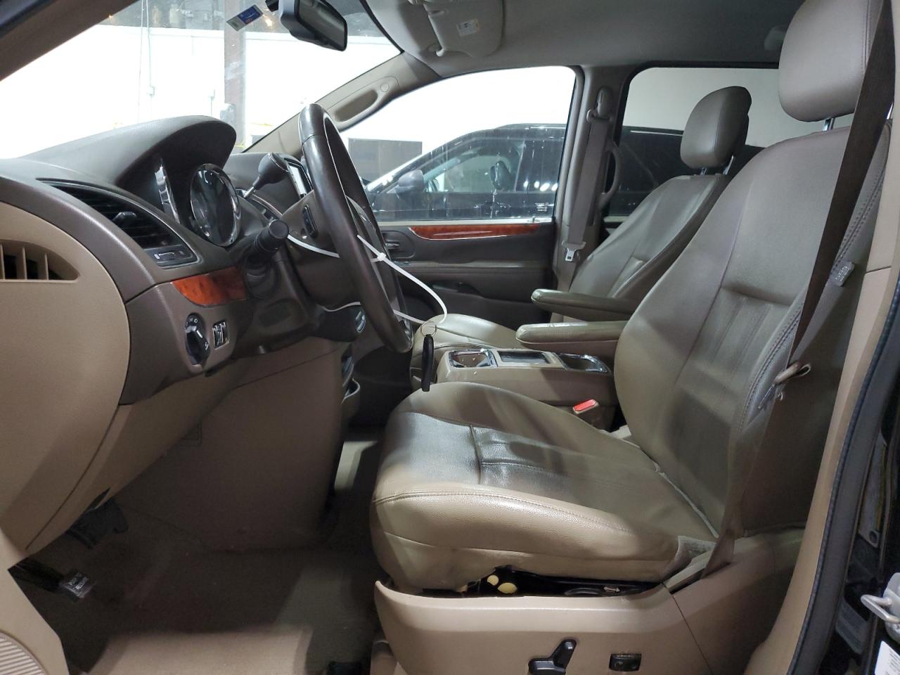 2014 Chrysler Town & Country Touring VIN: 2C4RC1BGXER236229 Lot: 62312524