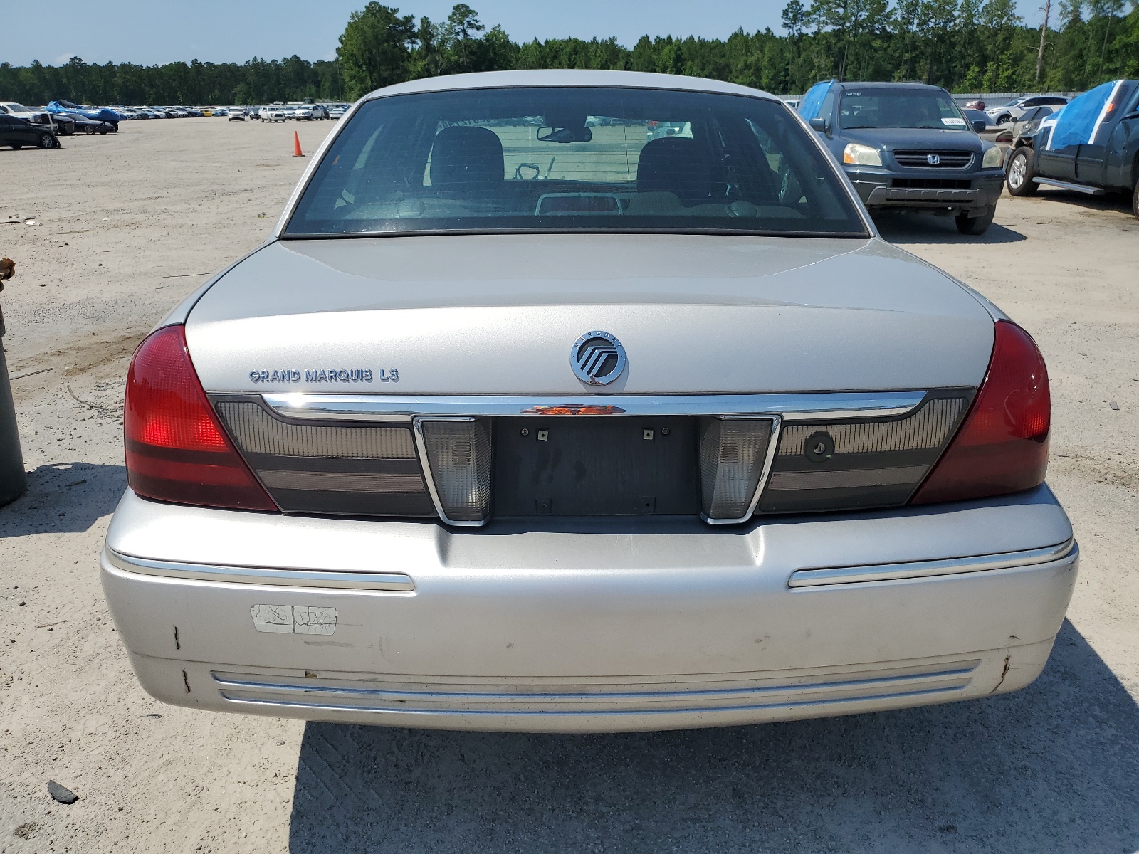 2MEFM75V98X654972 2008 Mercury Grand Marquis Ls