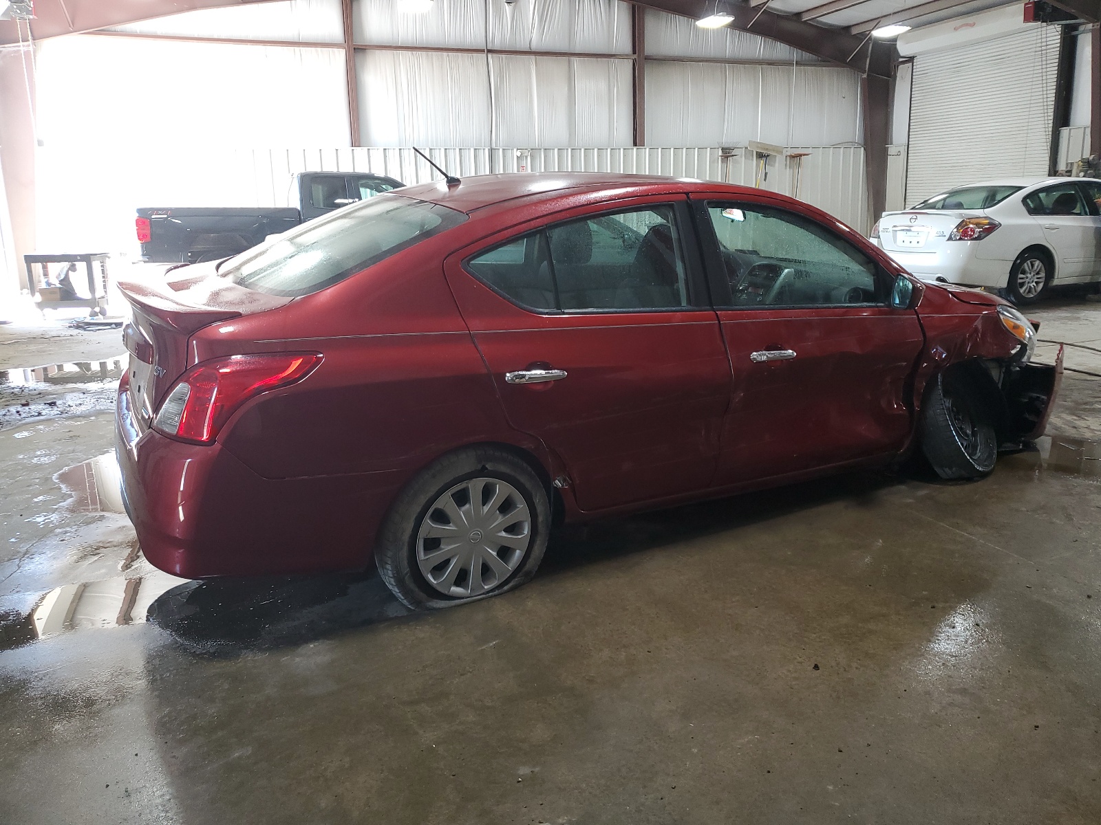 2016 Nissan Versa S vin: 3N1CN7AP7GL844071