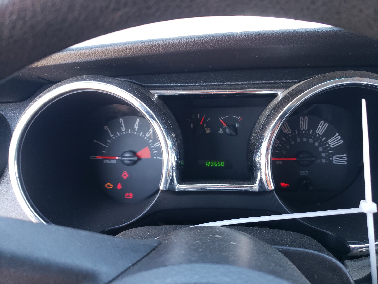 1ZVFT80N165141194 2006 Ford Mustang