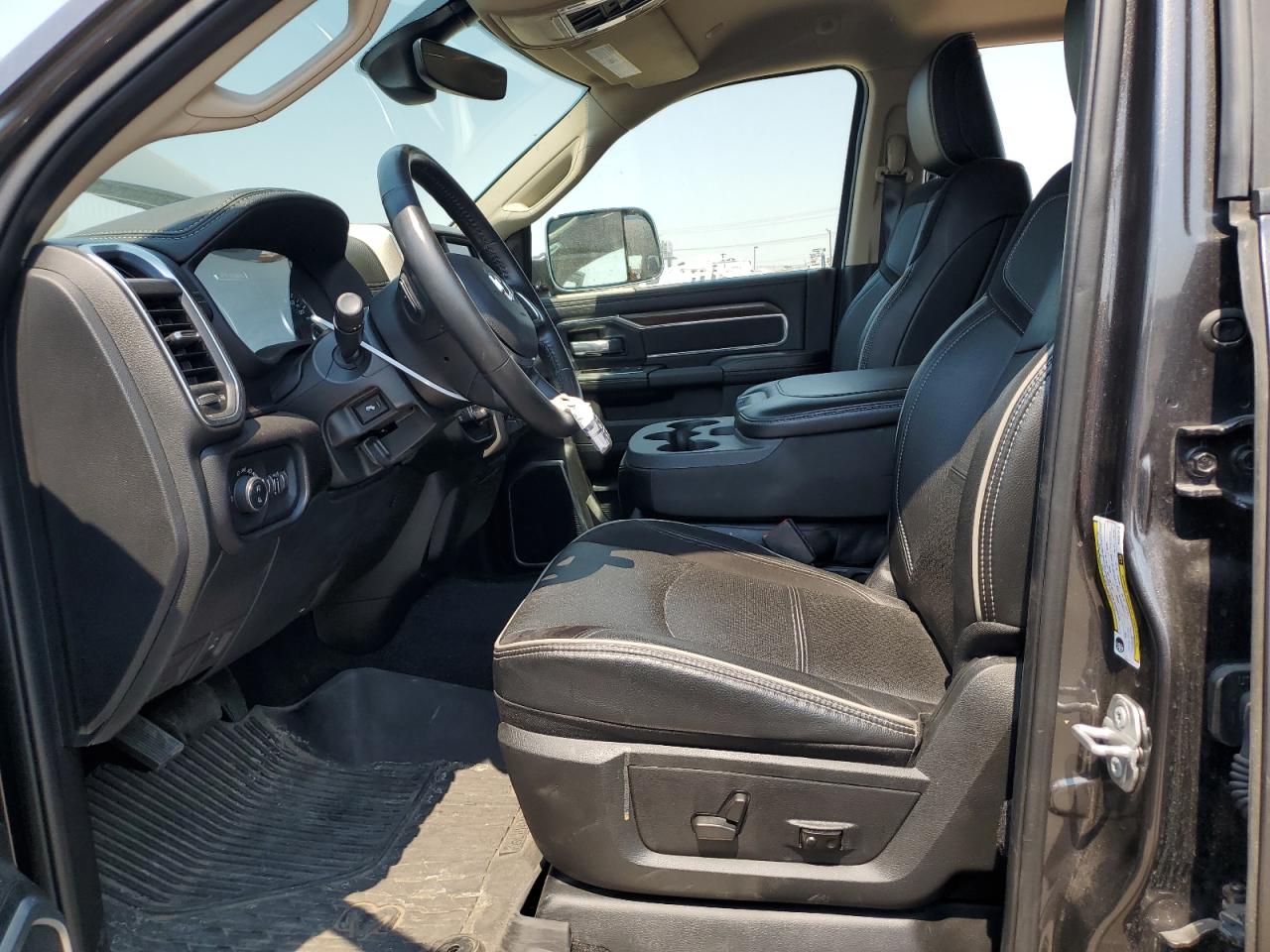 2022 Ram 2500 Laramie VIN: 3C6UR5FJXNG357913 Lot: 63010384