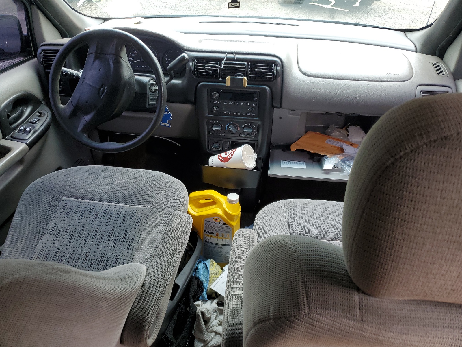 1GNDV23E75D108645 2005 Chevrolet Venture Ls