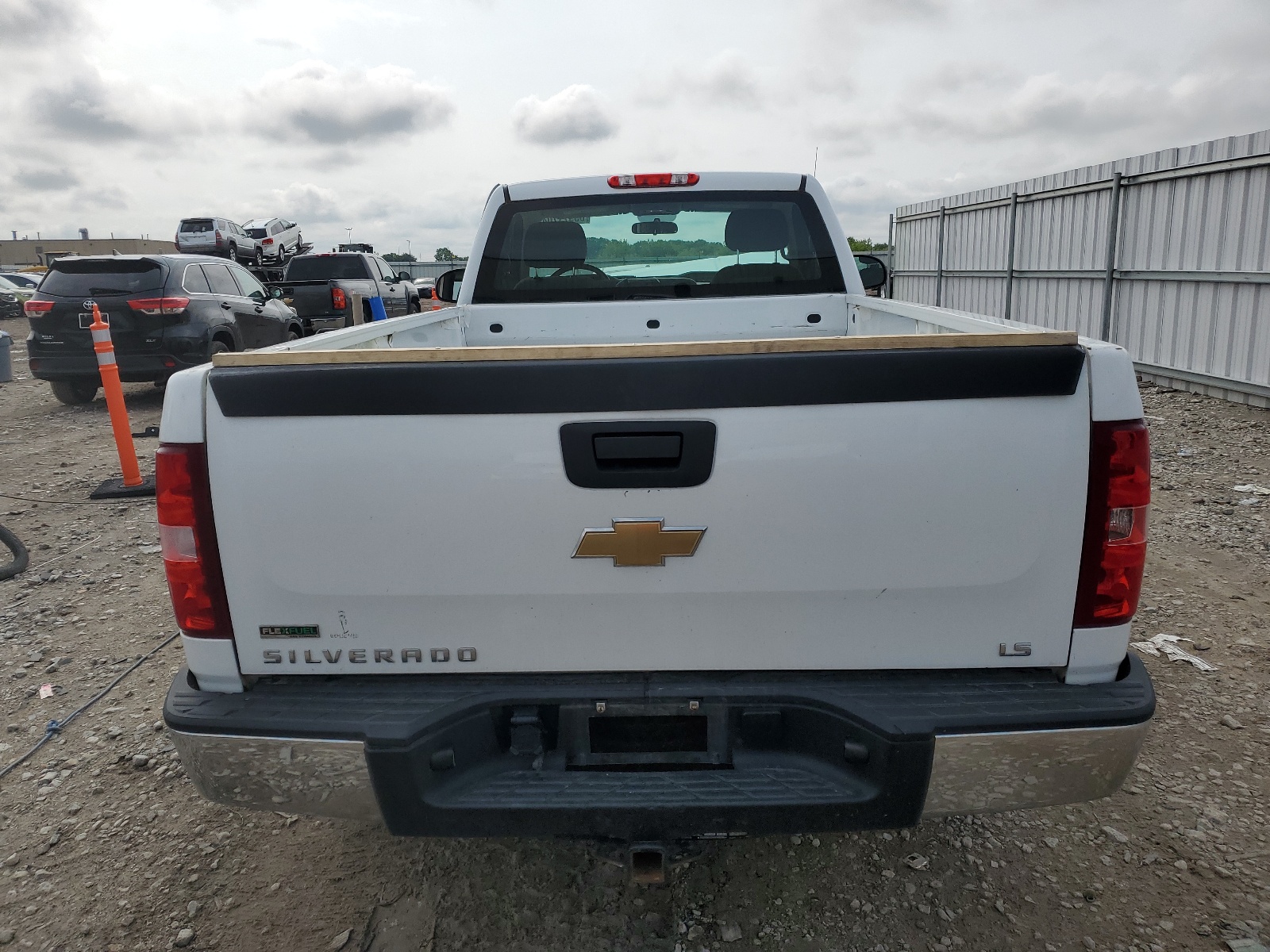 1GCNKPE02BZ328469 2011 Chevrolet Silverado K1500