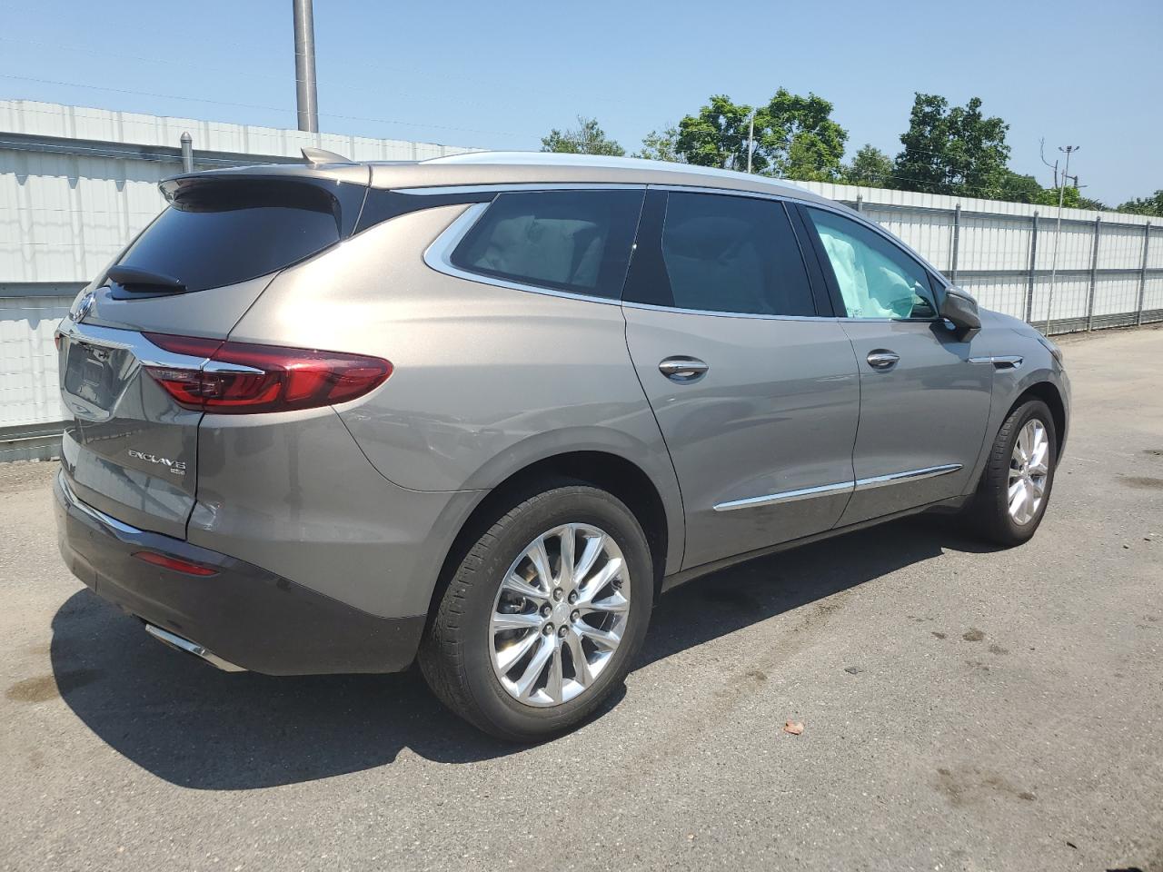 2018 Buick Enclave Premium VIN: 5GAEVBKW2JJ145509 Lot: 63435054