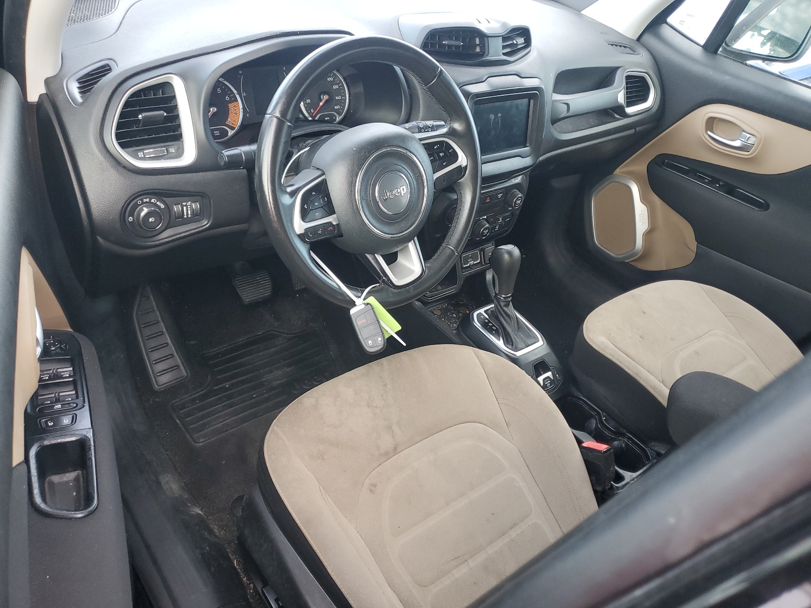 ZACNJABB5KPK82315 2019 Jeep Renegade Latitude