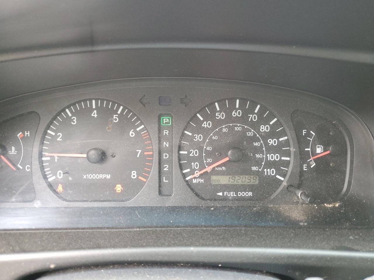 2000 Toyota Sienna Le VIN: 4T3ZF13C4YU308250 Lot: 59782734