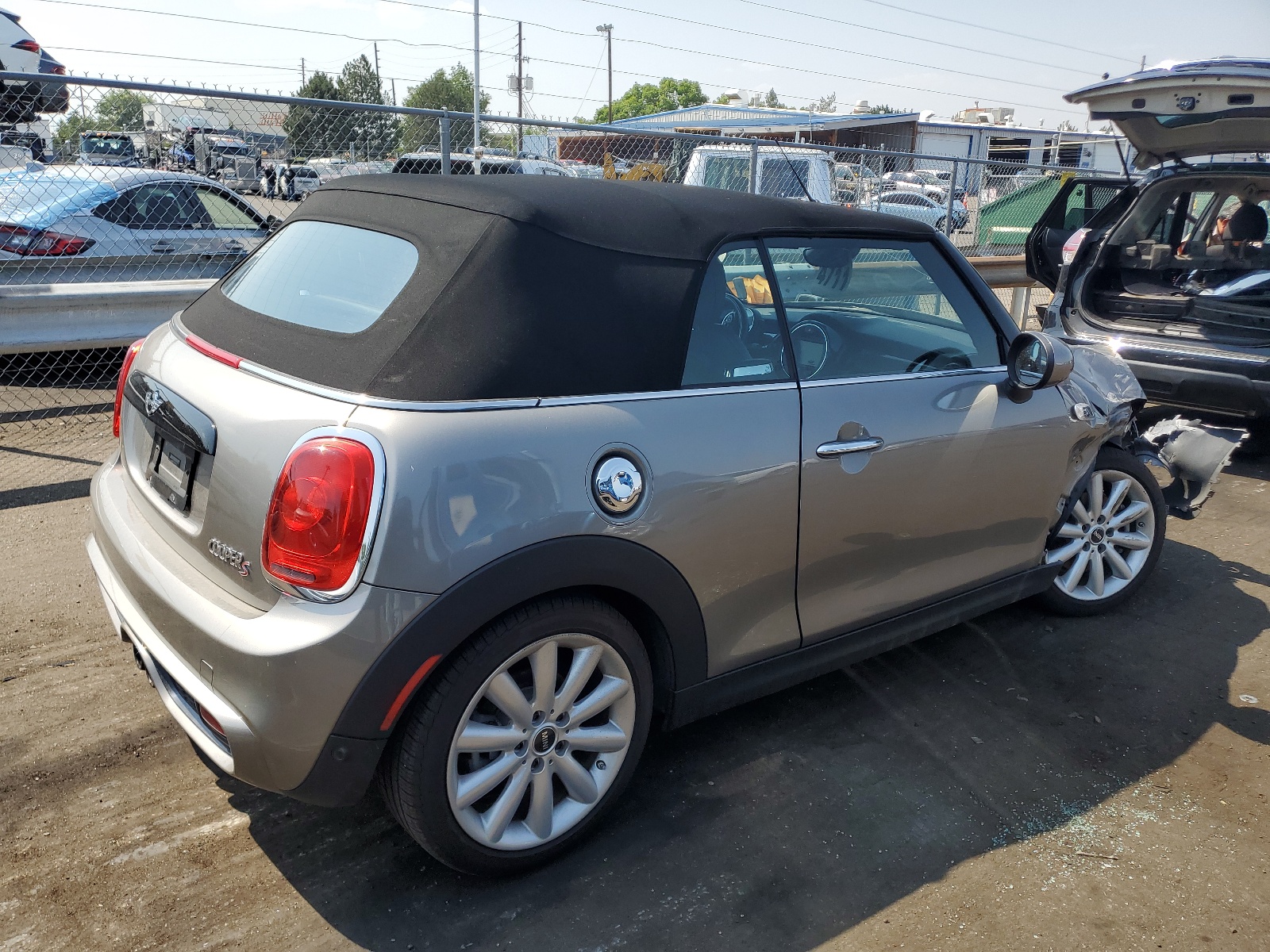 2017 Mini Cooper S vin: WMWWG9C36H3C82252