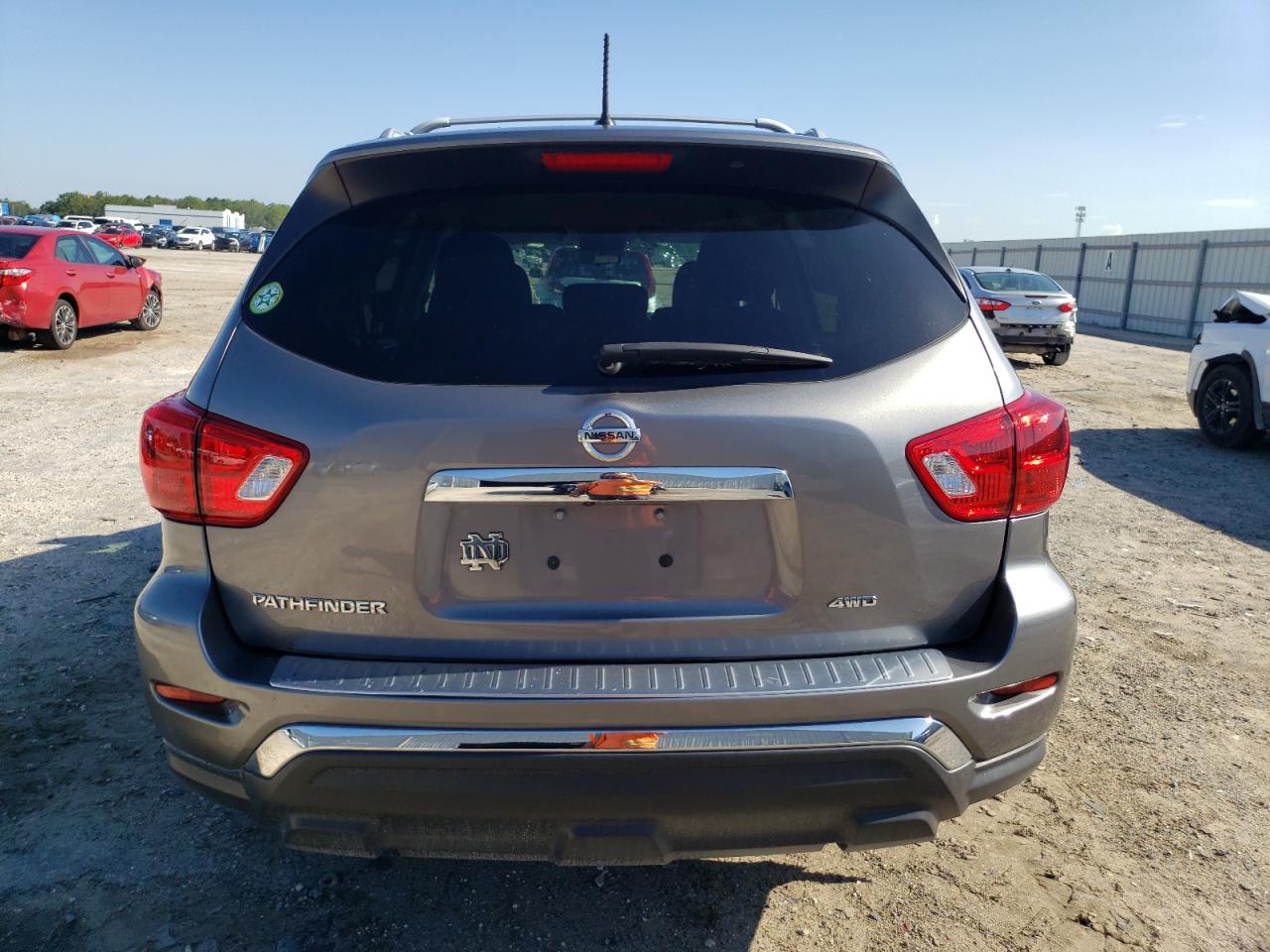 2017 Nissan Pathfinder S VIN: 5N1DR2MM1HC676608 Lot: 63330424