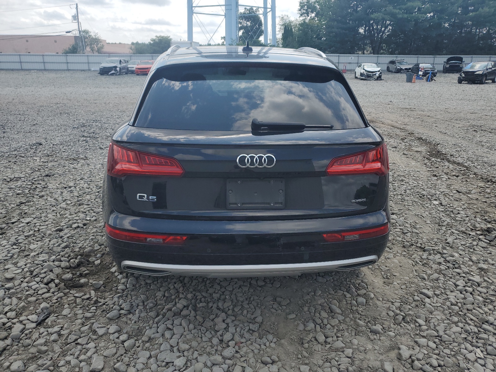 WA1BNAFY4K2067683 2019 Audi Q5 Premium Plus