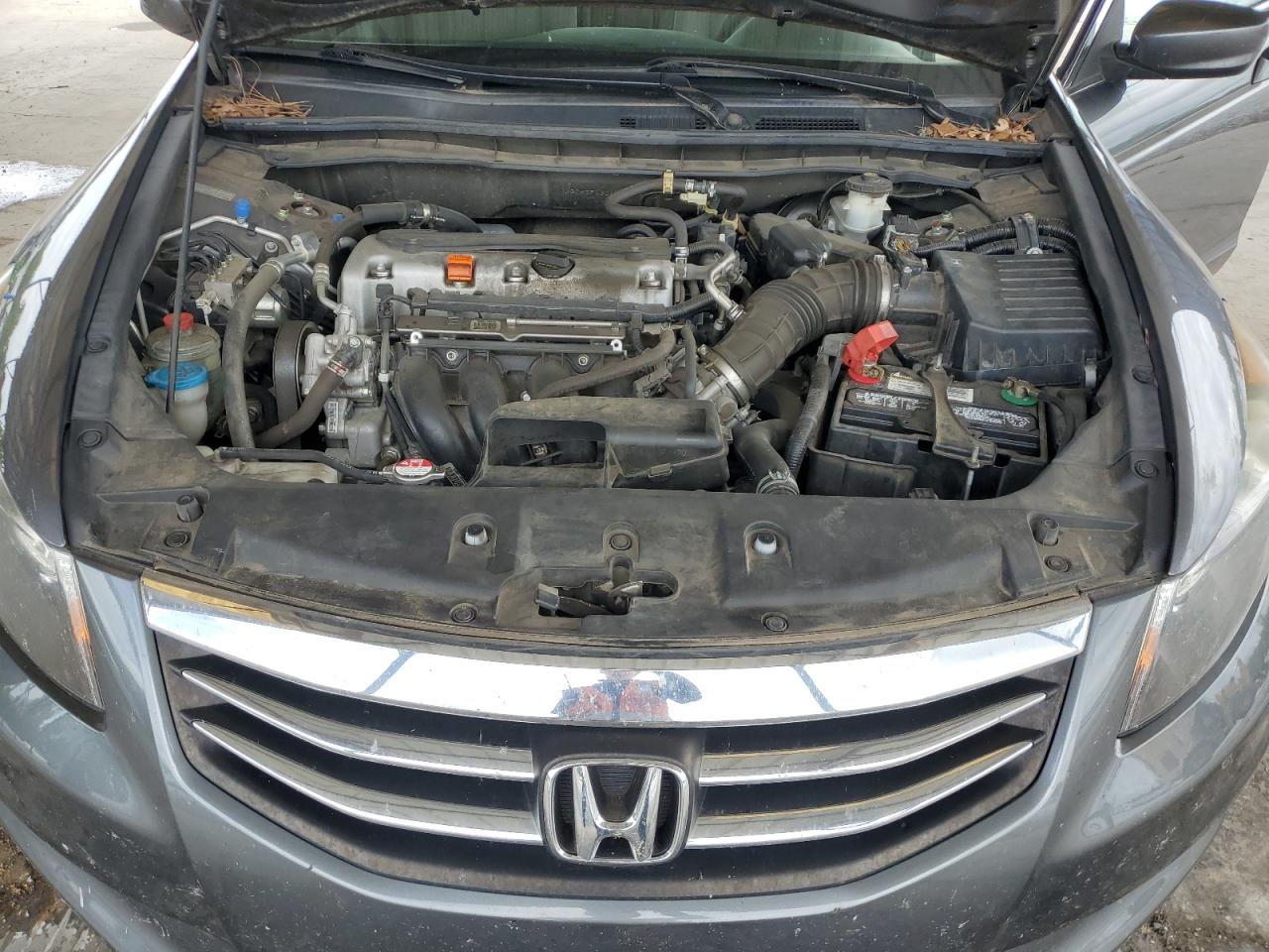 1HGCP2F43CA217525 2012 Honda Accord Lxp