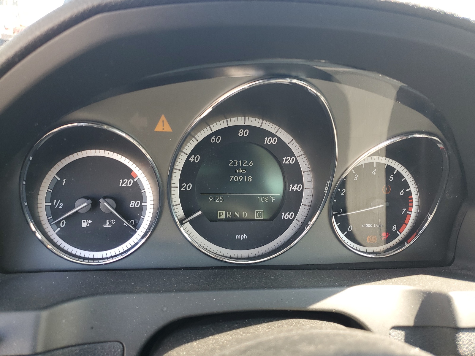 WDDGF5EBXAR116135 2010 Mercedes-Benz C 300