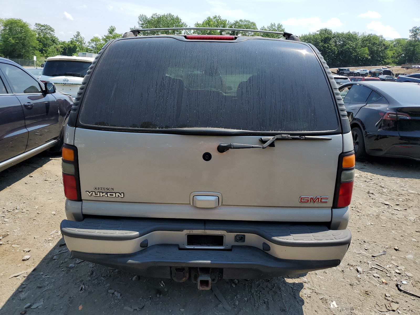 1GKEK63U45J136574 2005 GMC Yukon Denali