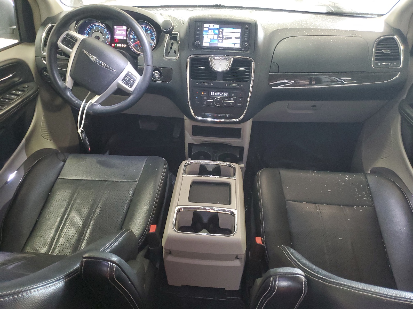 2C4RC1CG3GR138337 2016 Chrysler Town & Country Touring L