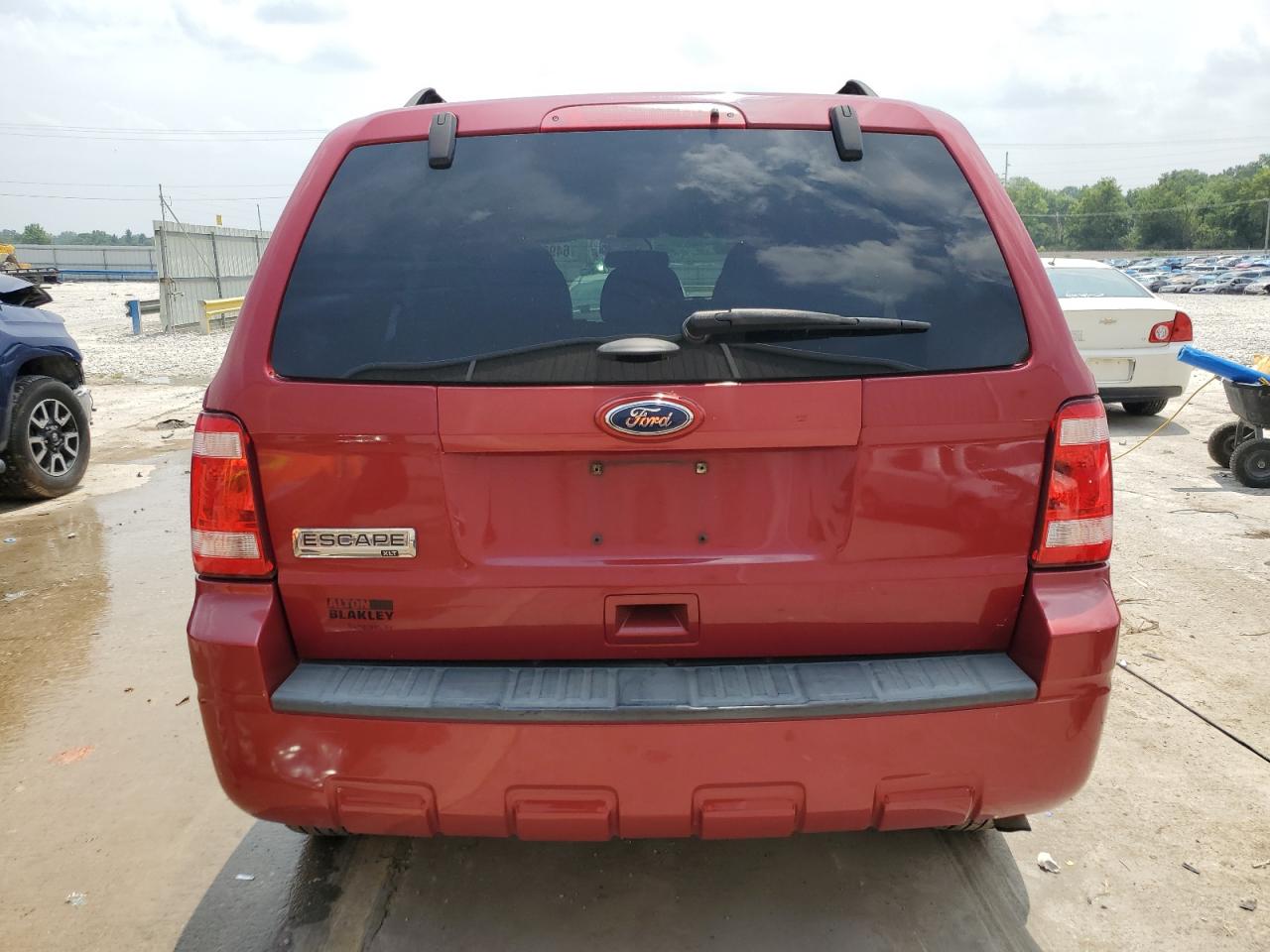 1FMCU0D76BKB54384 2011 Ford Escape Xlt