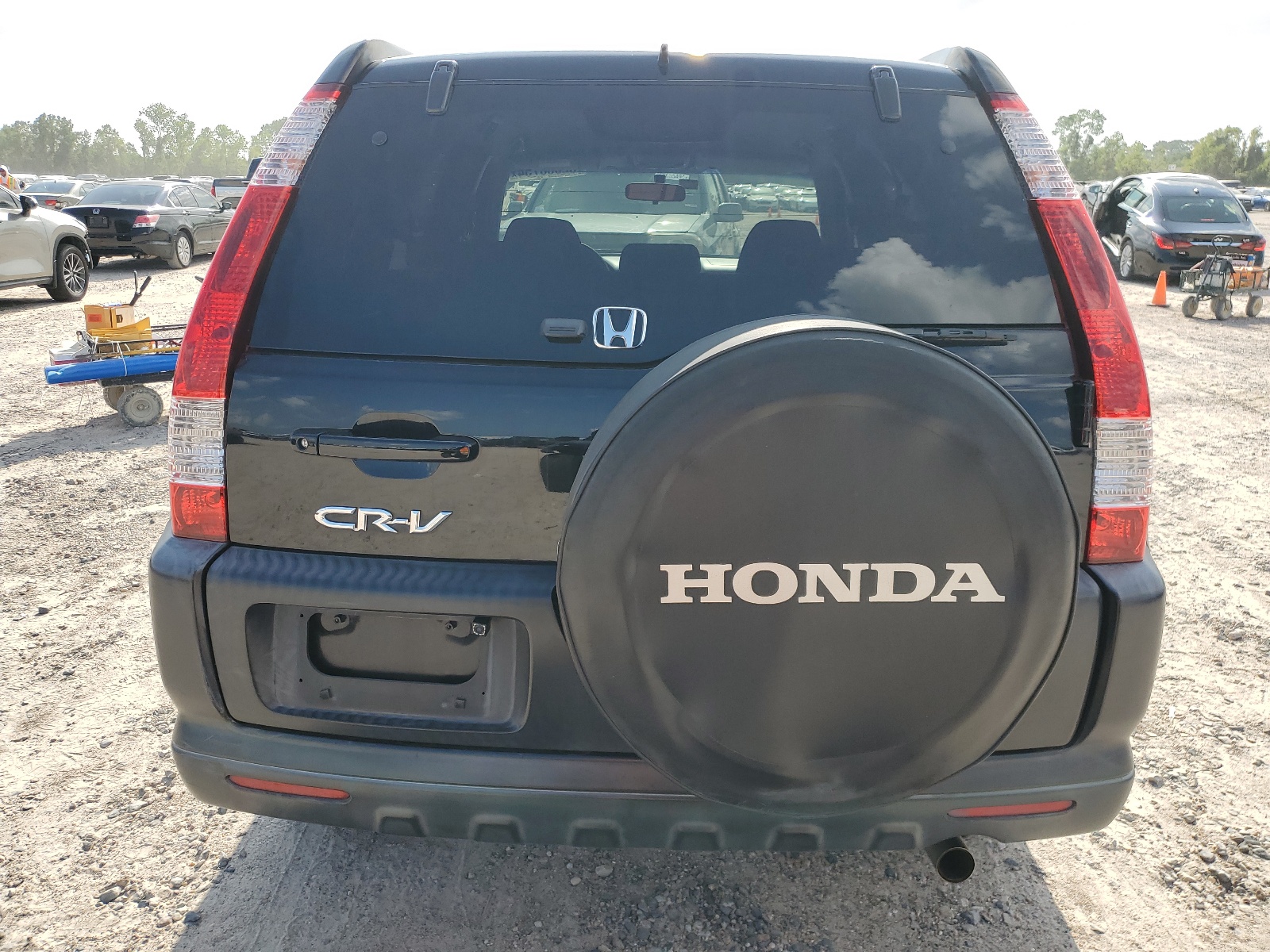 JHLRD68505C015265 2005 Honda Cr-V Lx