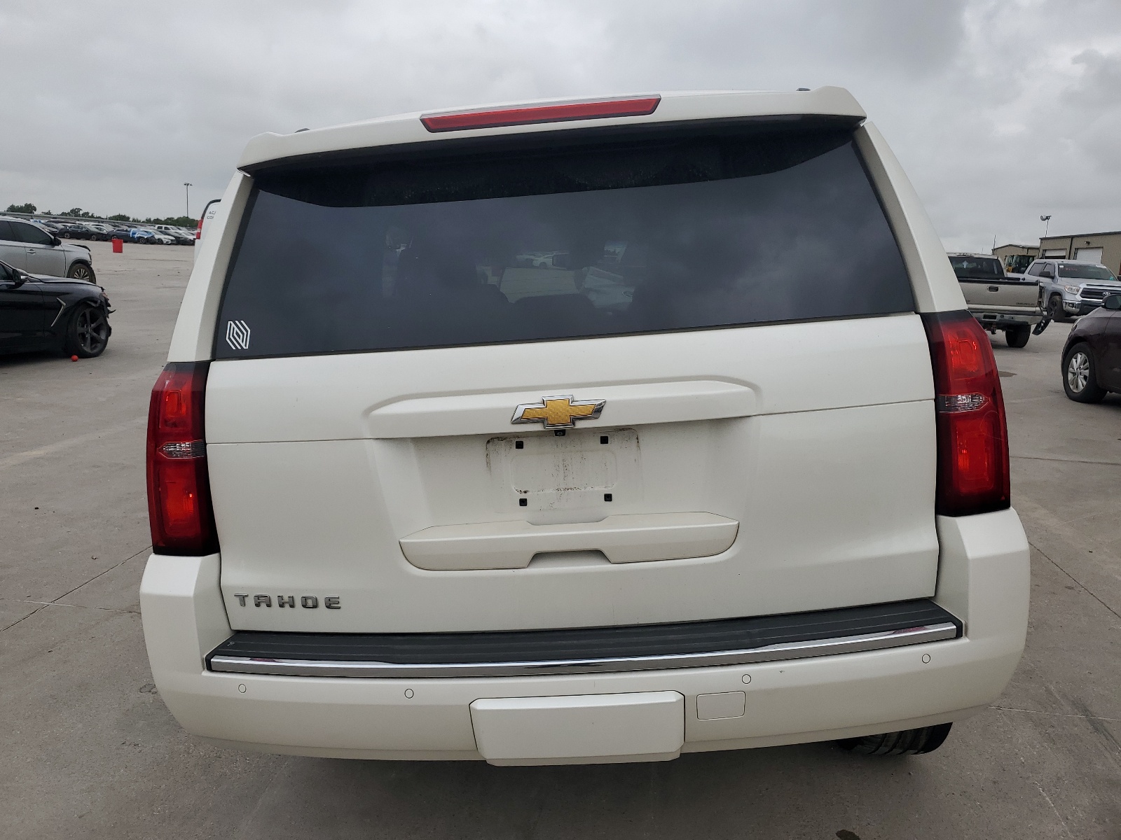 1GNSCCKC4FR175324 2015 Chevrolet Tahoe C1500 Ltz