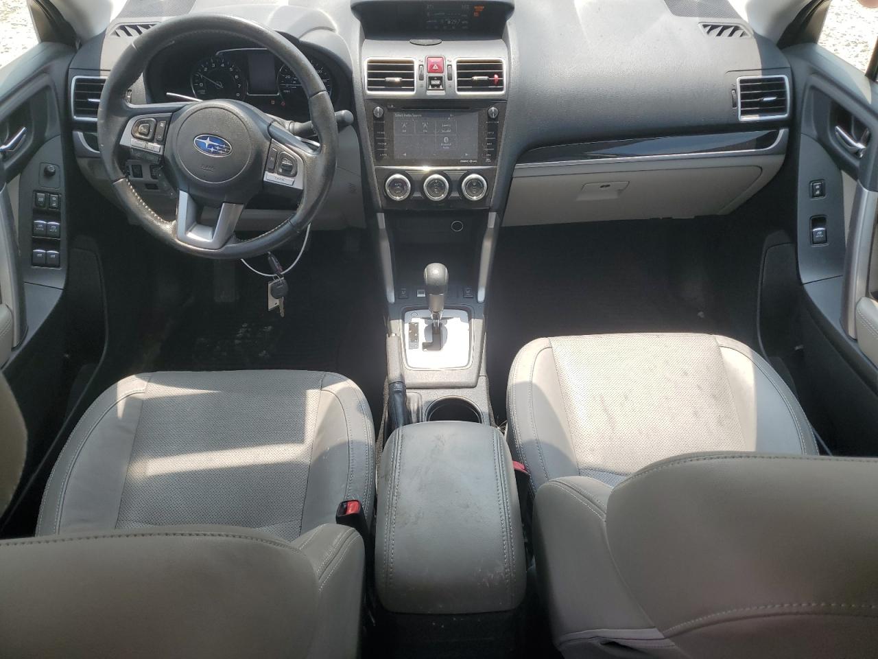 2017 Subaru Forester 2.5I Limited VIN: JF2SJAJC3HH411833 Lot: 63803804