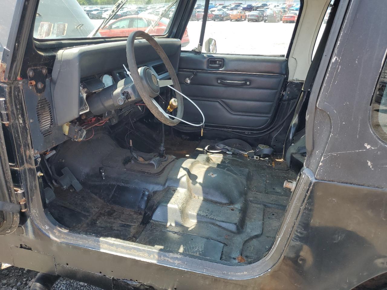 1992 Jeep Wrangler / Yj VIN: 2J4FY29SXNJ523454 Lot: 65004204