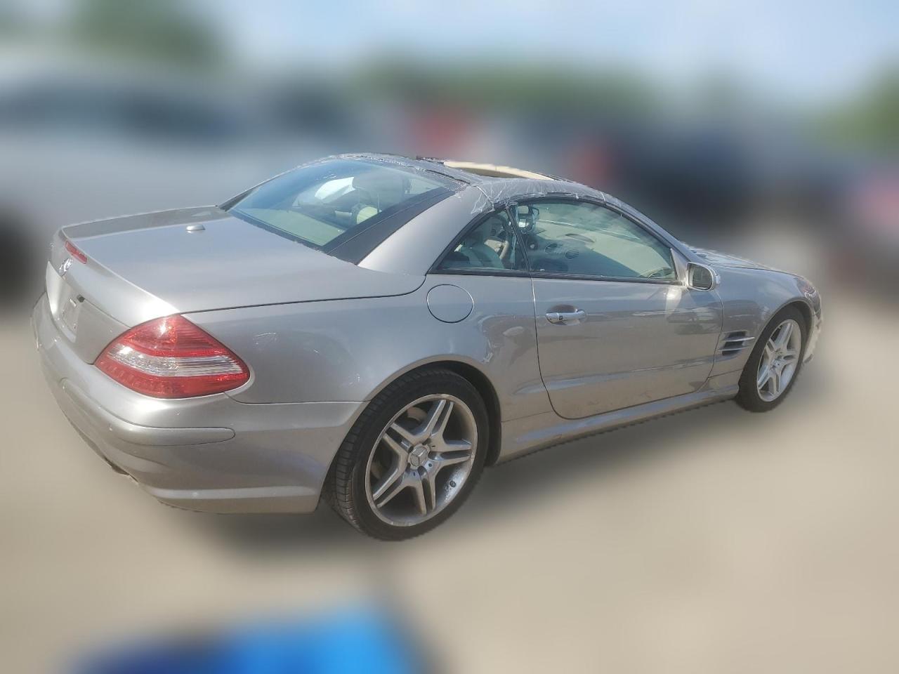 2008 Mercedes-Benz Sl 550 VIN: WDBSK71F88F136673 Lot: 64042584
