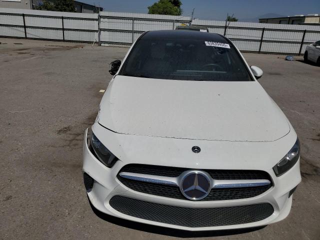  MERCEDES-BENZ A-CLASS 2019 Biały