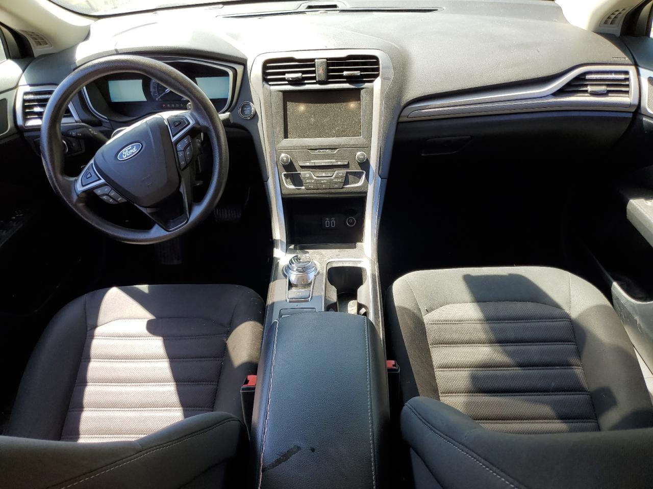 2019 Ford Fusion Se VIN: 3FA6P0HD1KR197962 Lot: 64862165