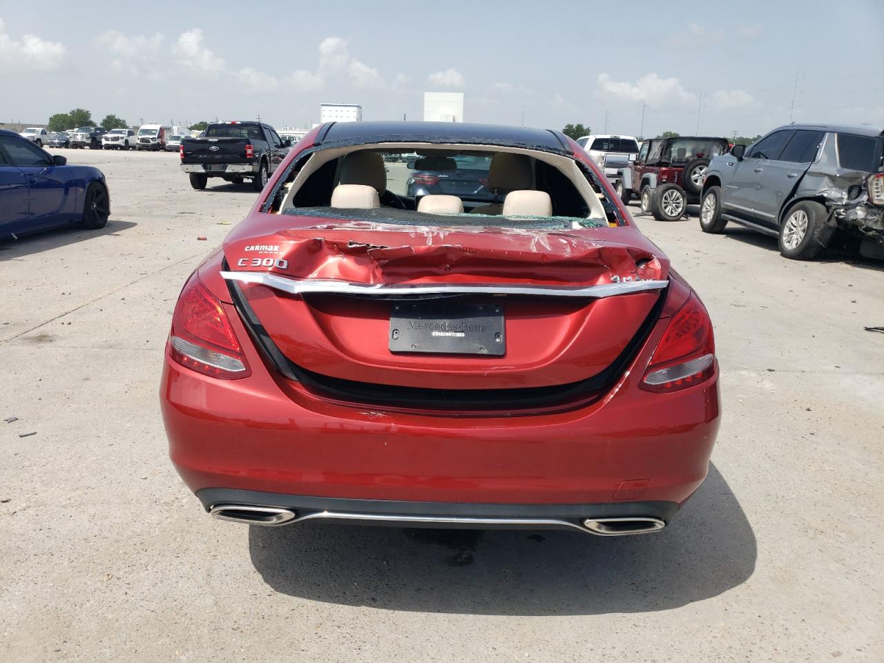 2016 Mercedes-Benz C 300 4Matic VIN: 55SWF4KB9GU173959 Lot: 63096495