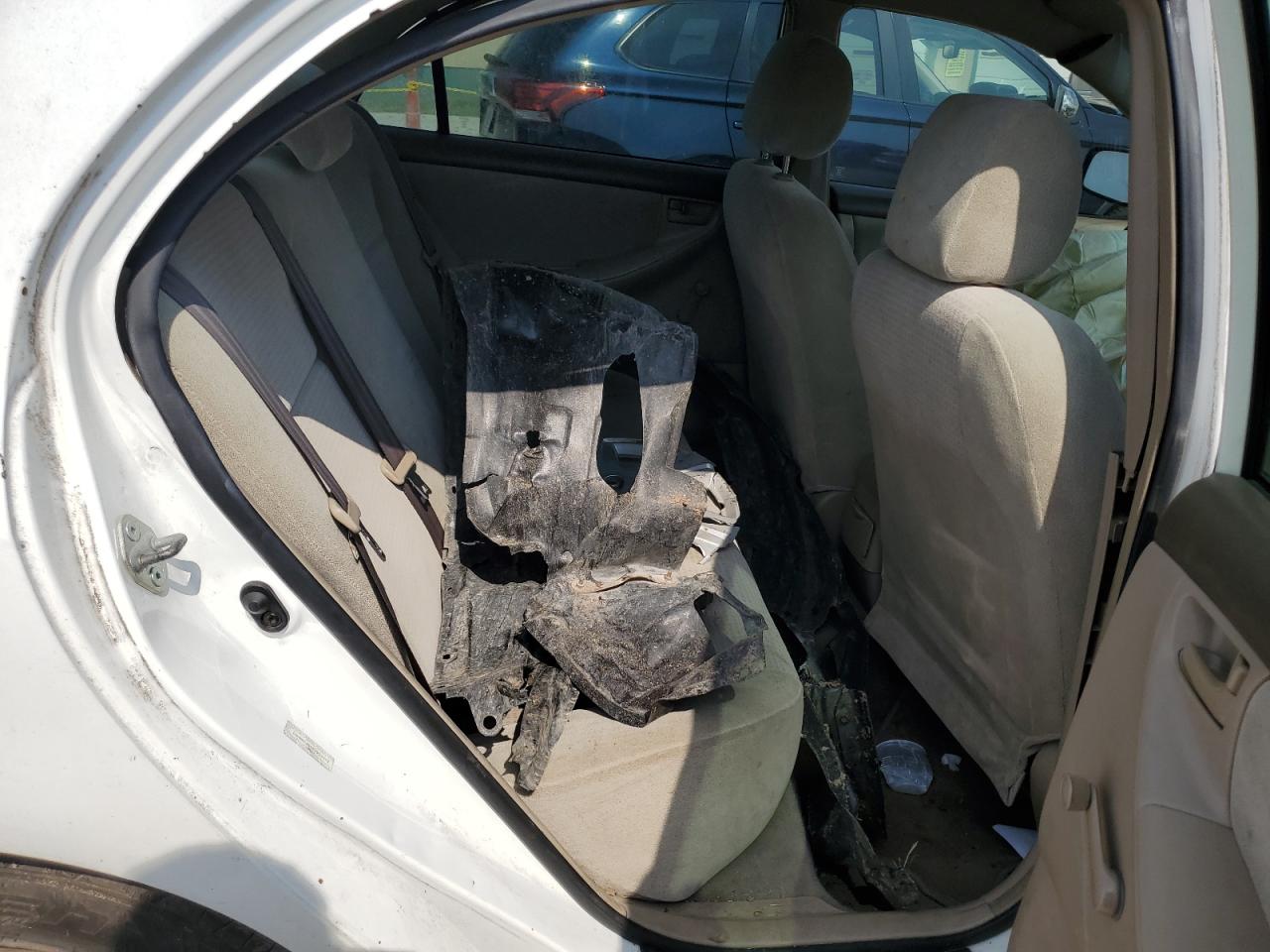 2005 Toyota Corolla Ce VIN: 1NXBR32E05Z520462 Lot: 63695595